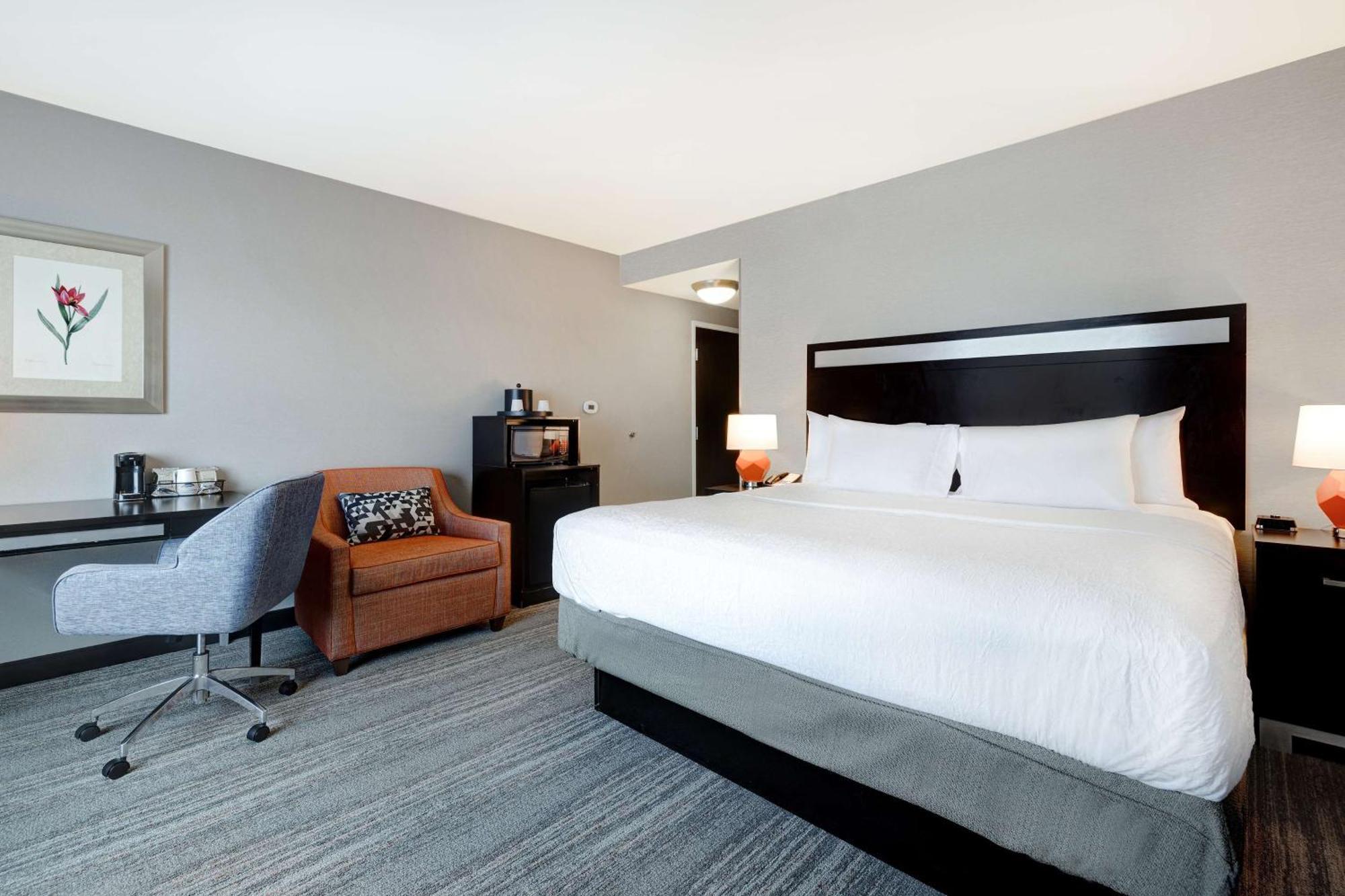 Hampton Inn & Suites Seattle/Федерал Уей Екстериор снимка